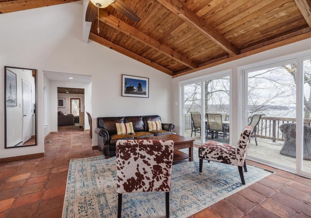 2 Bedroom Newly Renovated Waterfront Home; 10 Min From Mgm & The Gaylord 포트 워싱턴 외부 사진