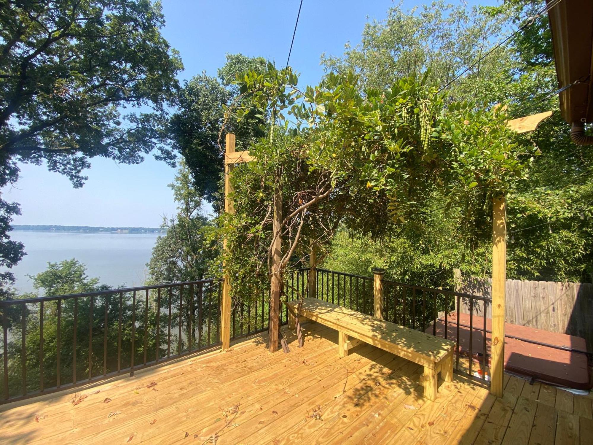 2 Bedroom Newly Renovated Waterfront Home; 10 Min From Mgm & The Gaylord 포트 워싱턴 외부 사진